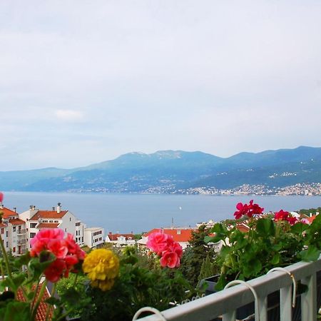 Apartment Rijeka With Sea View Exterior foto