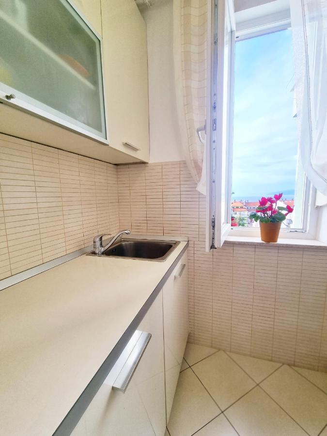 Apartment Rijeka With Sea View Exterior foto